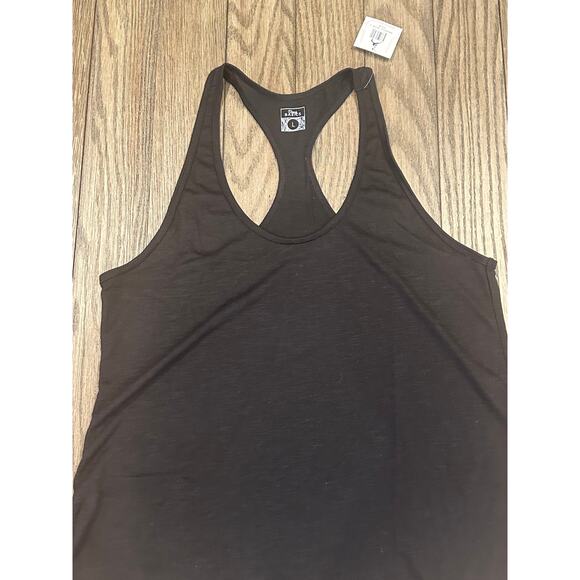 Sexy Basics Women's Pack Of 5 Racerback Athletic Tank Top L NWT - Picture 5 of 10